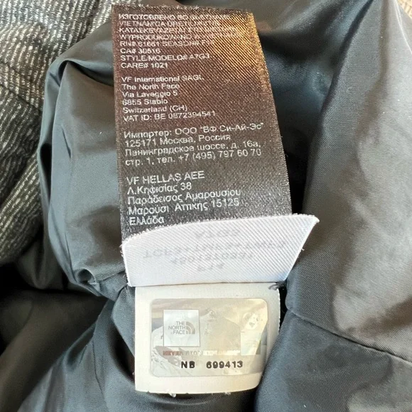 The North Face Women’s Pseudio Vest - Picture 6 of 11